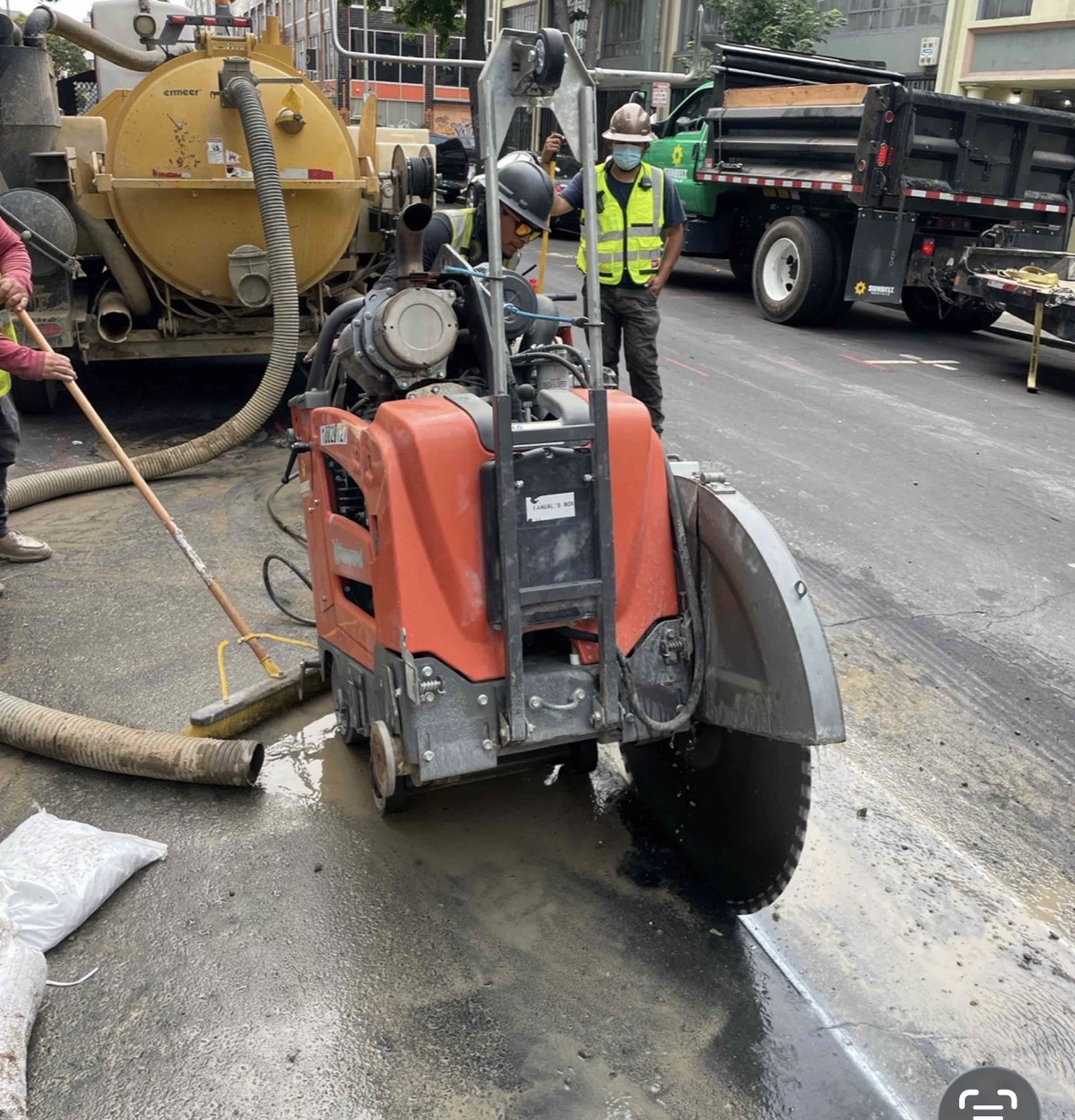 Trenching — Smart Communication Systems field work
